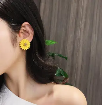 2019 Naujų Korėjos Mielas Metalo Gėlių Stud Auskarai Moterims Mergina Mados Didelis Saldus Auskarai Vasaros Ramunės Papuošalai Femme Brincos