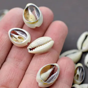 50Pcs 1.6-2.2 cm Mažas Sumažinti Gamtinių Sea Shell Myli Karoliukai Cowrie Genčių Paplūdimio Papuošalai Priėmimo 