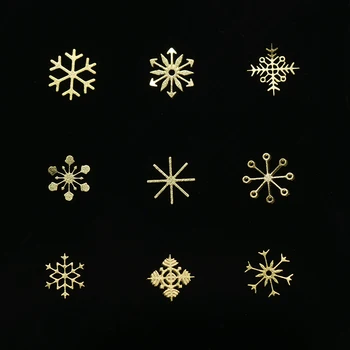 90pcs/Set 3D Snaigės Aukso Metalo Skiltelės Nagų Dailės Blizgančiais Kalėdų Dekoracijas Nagų lako Plonas Lipdukas Dizaino