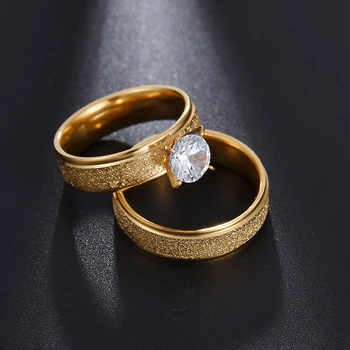Atoztide Romantiška Aukso, Titano Plienas Pora Paprastas Žiedas Crystal Poliruoti 8MM Šveitimas Dalyvavimas Vestuvių Piršto Žiedą Mėgėjams