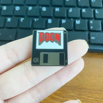 DOOM Diskelį Emalio Pin Doom Žaidimas Doom Žudikas Strzelanki Žaidimas, dovanos