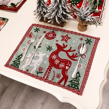 Kalėdų Stalo Užtiesalai Linksmų Kalėdų Placemat Ornamentu Heatproof Audinys Virtuvės Dekoro Namuose Kalėdos Kalėdų Senelio Skrybėlė stalo Įrankių rinkinys