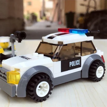Miesto Policijos Patrulių Motociklo Automobilių Siekimas Kalinių Modelio Blokai Apšviesti Veiksmų Skaičius, Žaislai Vaikams