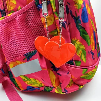 Puikus Širdies formos Atspindintis keychain maišelį pakabukas studentų mokyklos maišą priedai minkštojo PVC, reflektorius, keyrings matomos saugos